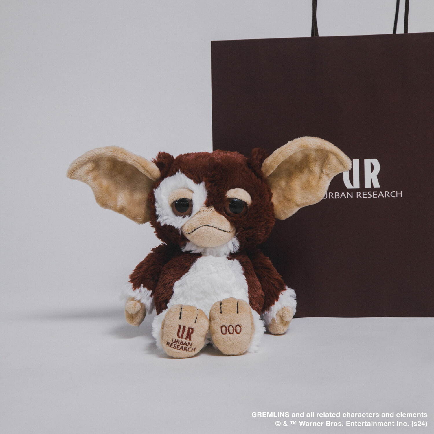 Urban Research Unveils Exclusive GREMLiNS Plush Featuring Gizmo